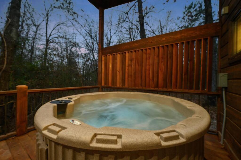 Diamond Cabin W/ Jet Shower & Secluded Back Deck! Брокен-Боу Экстерьер фото